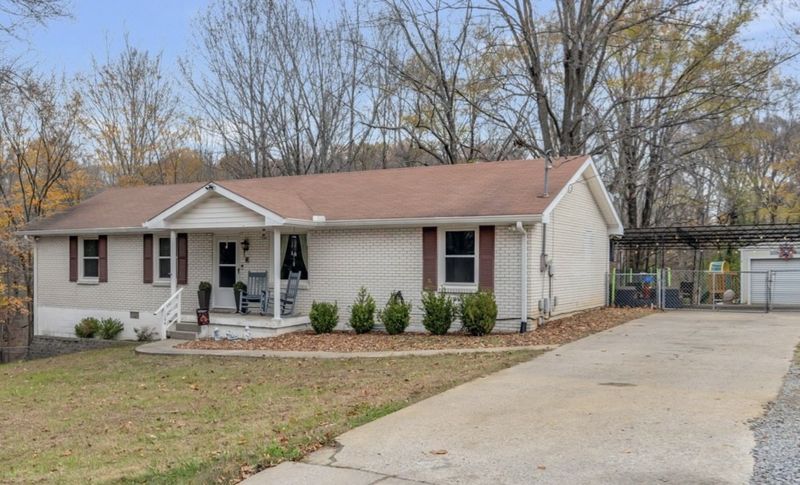 1104 Chapel Hill Cir, Joelton, TN 37080