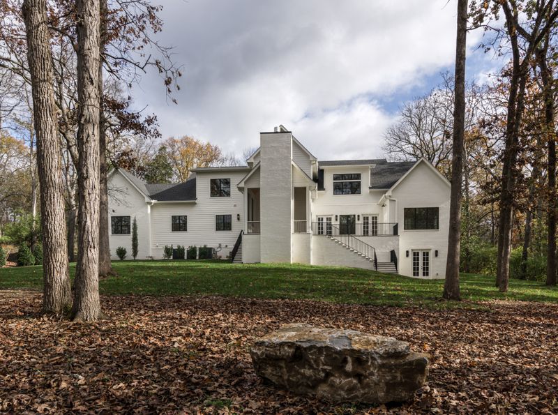 733 Richfield Dr, Nashville, TN 37205