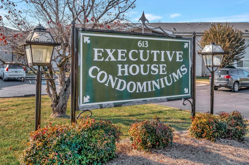 613 Hillsboro Rd #B18, Franklin, TN 37064