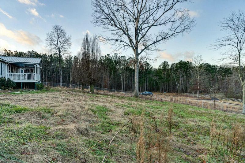 211 Otis Way, Tunnel Hill, GA 30755