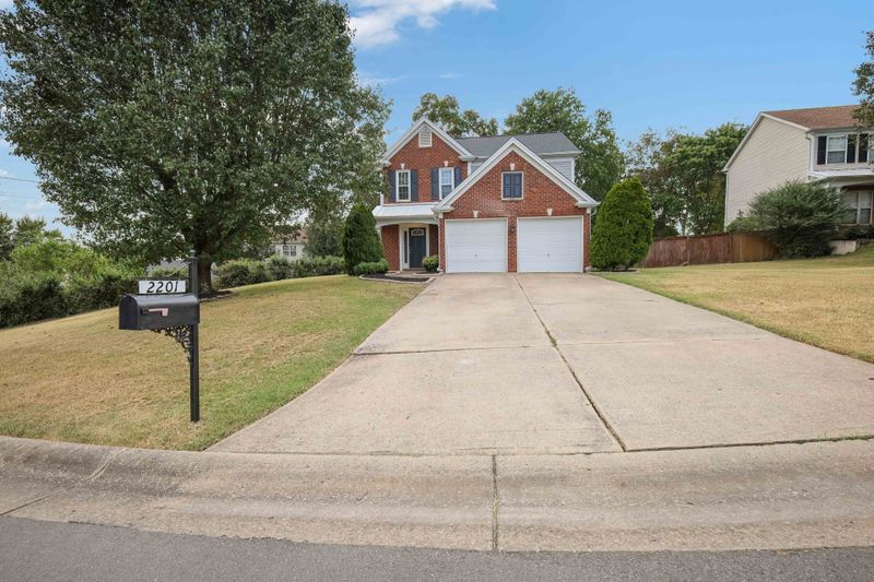 2201 Cardiff Ln, Mount Juliet, TN 37122