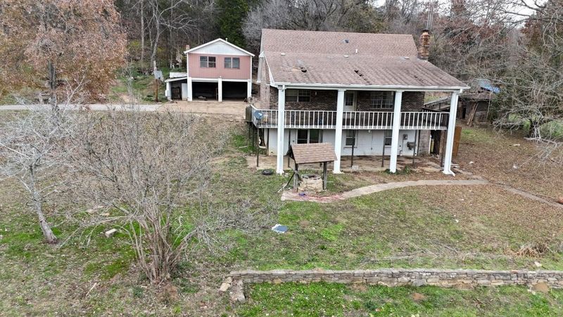 4972 Kettle Mills Rd, Hampshire, TN 38461