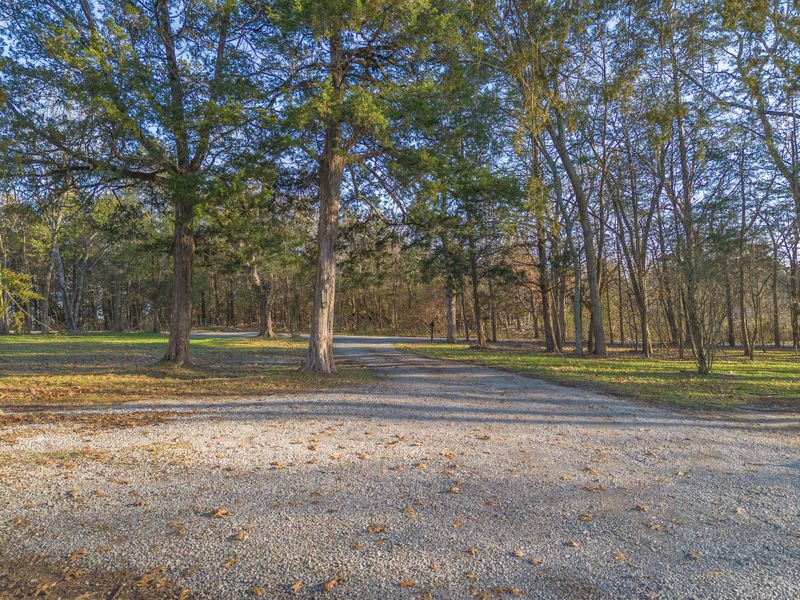 3090 S Commerce Rd, Watertown, TN 37184