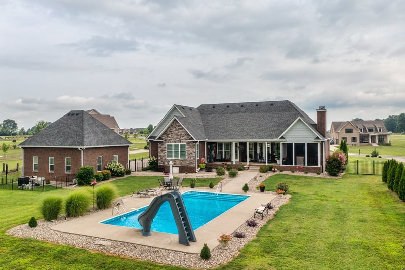 111 Wind Wood Dr, Portland, TN 37148