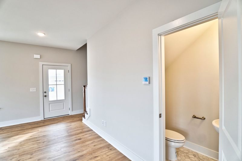 703 Vrabel Rd, Murfreesboro, TN 37130