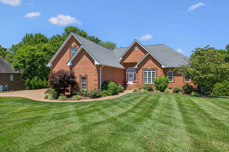 1725 Wrencrest Dr, Mount Juliet, TN 37122