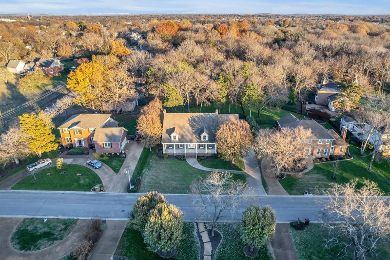 2618 Charter Ct, Murfreesboro, TN 37129