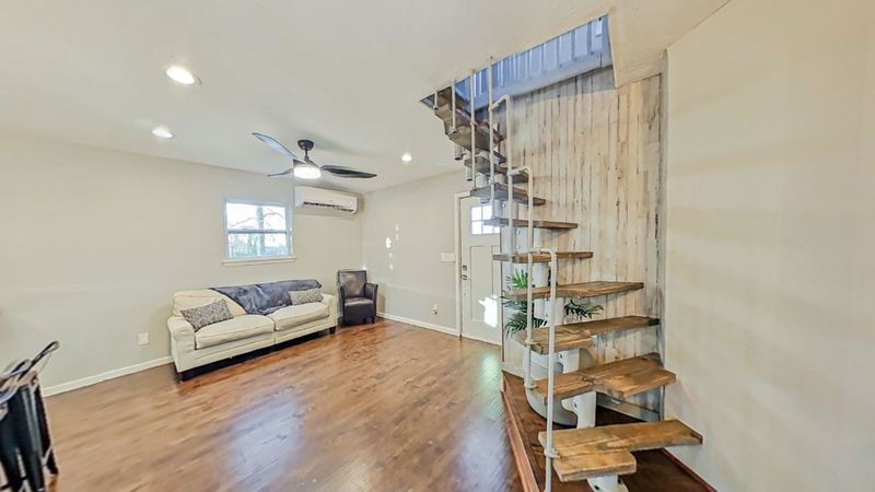 207 3rd Ave, Mount Pleasant, TN 38474