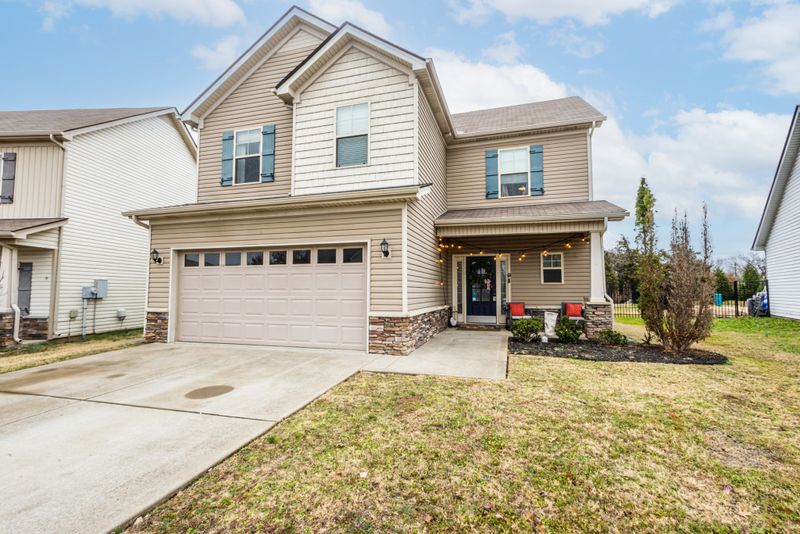 1707 Warmingfield Dr, Murfreesboro, TN 37127