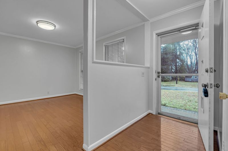 8 Ann Ct, Franklin, TN 37064