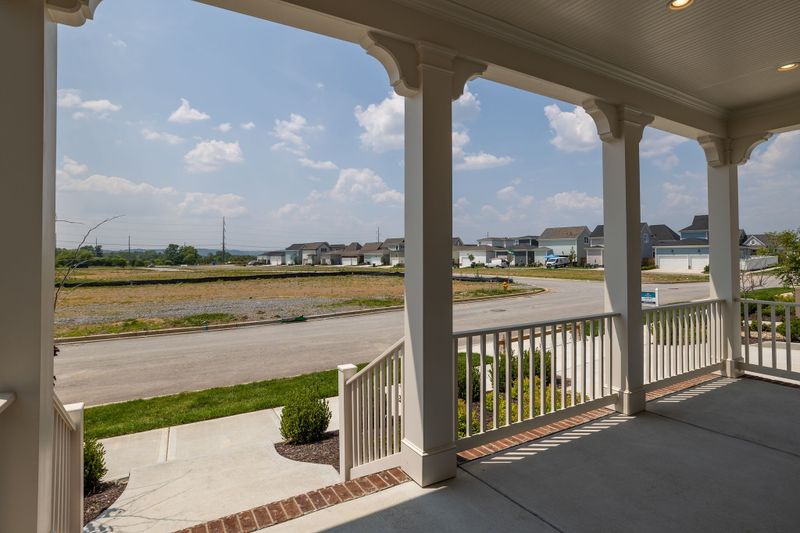 7085 Bolton St, Franklin, TN 37064