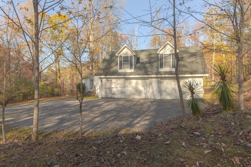555 Durham Rd, Trenton, GA 30752