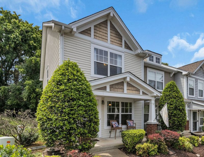 706 Flintlock Ct, Nashville, TN 37217