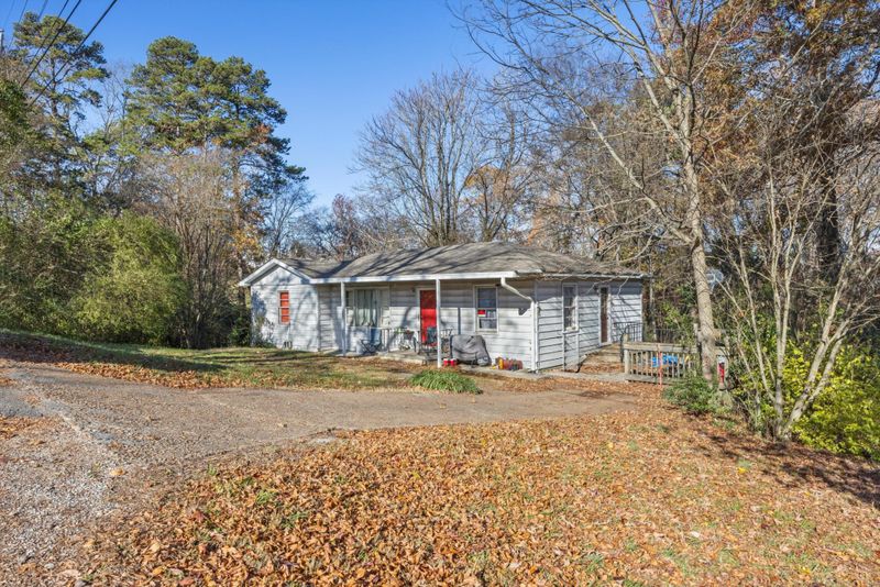136 Ensign Rd, Rossville, GA 30741