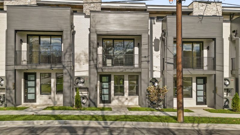 828A Watts Ln, Nashville, TN 37209