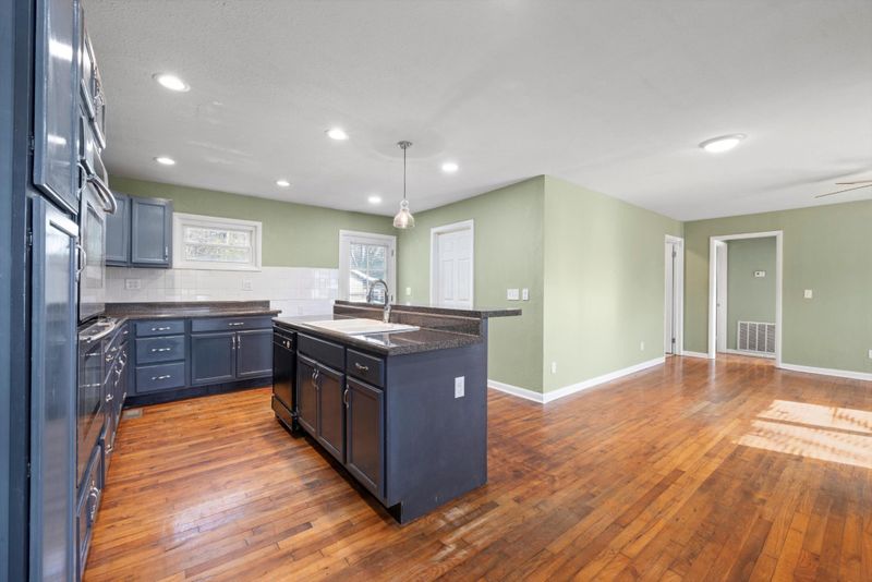 172 Blevins Dr, Ringgold, GA 30736