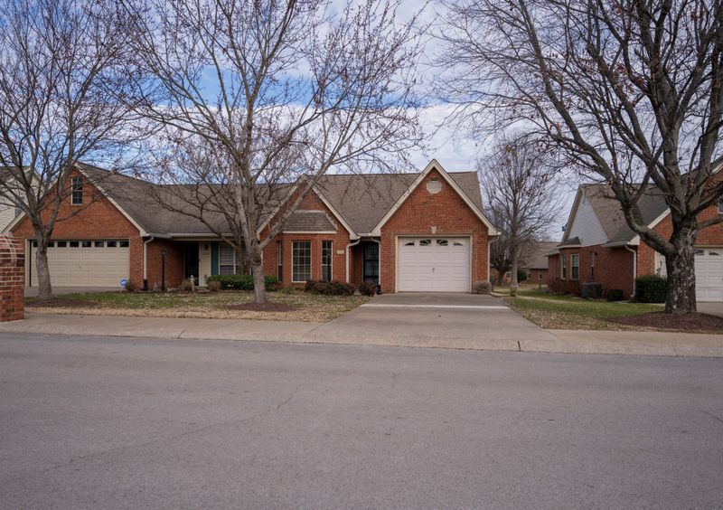 2226 River Rock Xing, Murfreesboro, TN 37128