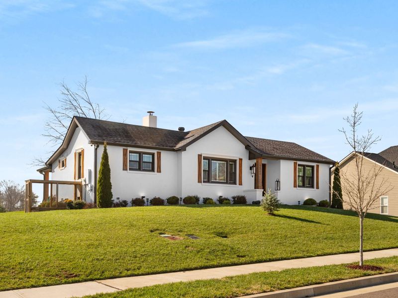 7311 Flat Rock Ct, Fairview, TN 37062