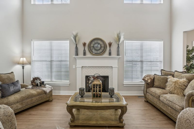 1125 Warlander Way, Gallatin, TN 37066