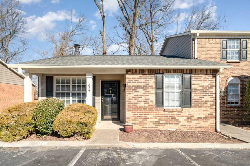 1236 Massman Dr, Nashville, TN 37217