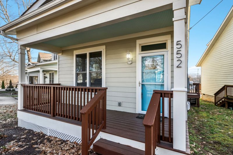 552 Croley Dr, Nashville, TN 37209