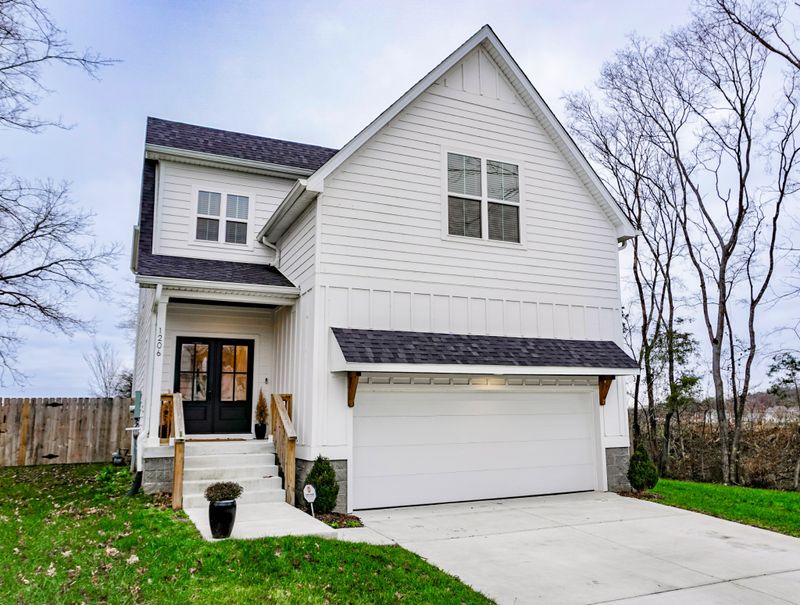 1206 Apache Ln, Madison, TN 37115
