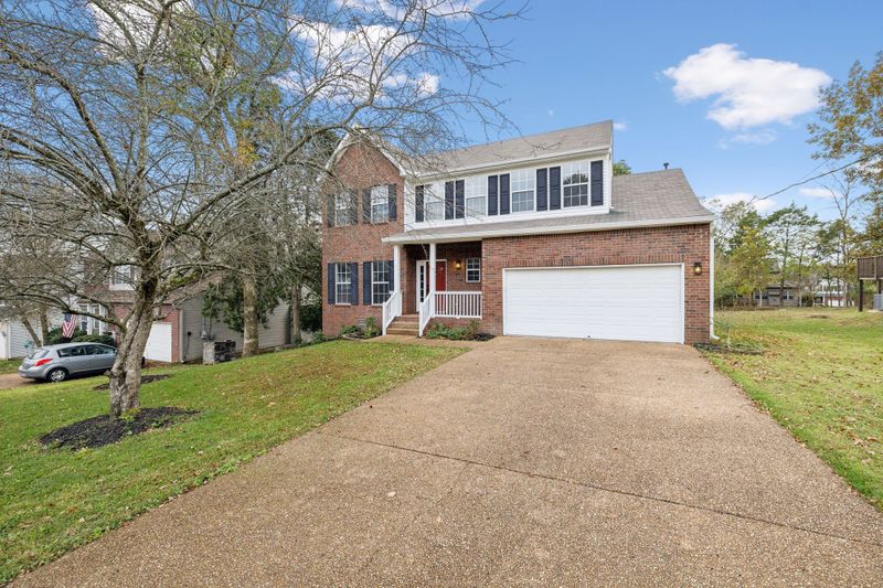 1020 Nighthawk Ln, Mount Juliet, TN 37122