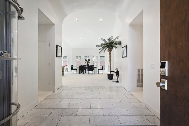 834 Maxwell Ct, Nashville, TN 37220