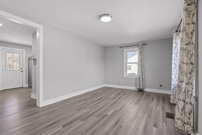 130 Key West Ave, Rossville, GA 30741