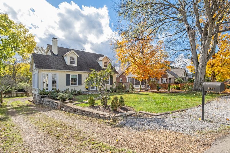 1117 Graybar Ln, Nashville, TN 37204