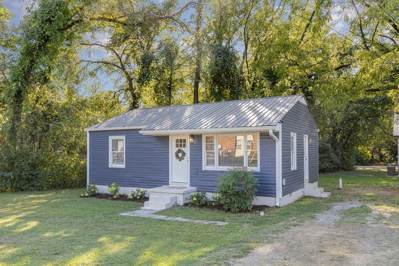 605 East St, Murfreesboro, TN 37130