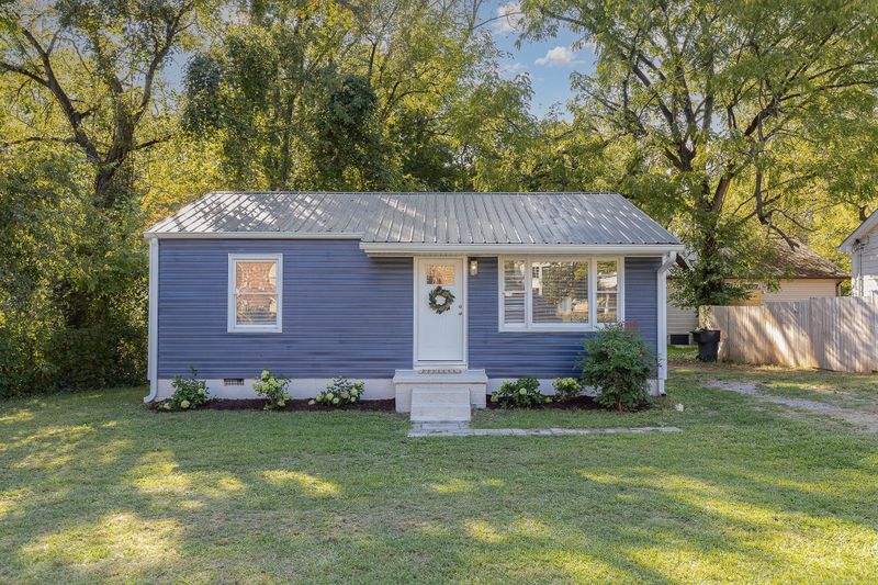 605 East St, Murfreesboro, TN 37130