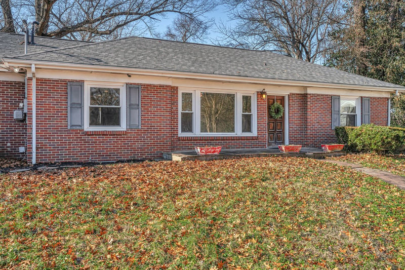 1214 Berwick Trl, Madison, TN 37115
