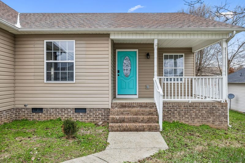 1803 Holdens Ct, Columbia, TN 38401