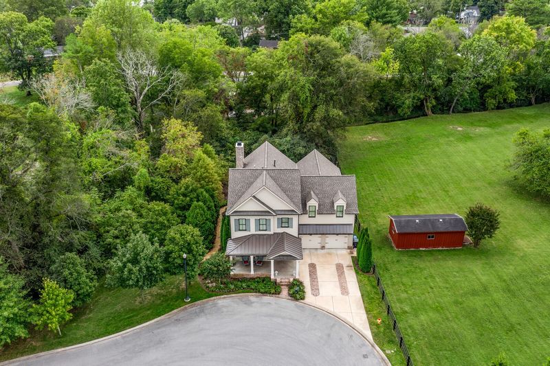 1035 Benelli Park Ct, Franklin, TN 37064
