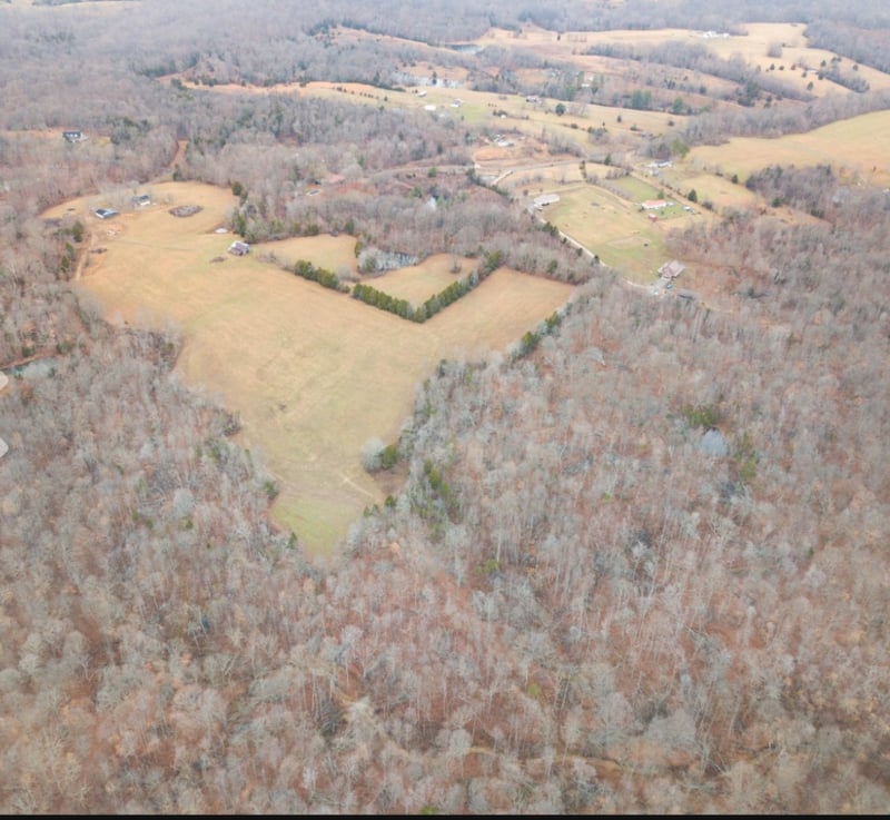 0 Clark Hollow Rd, Westmoreland, TN 37186