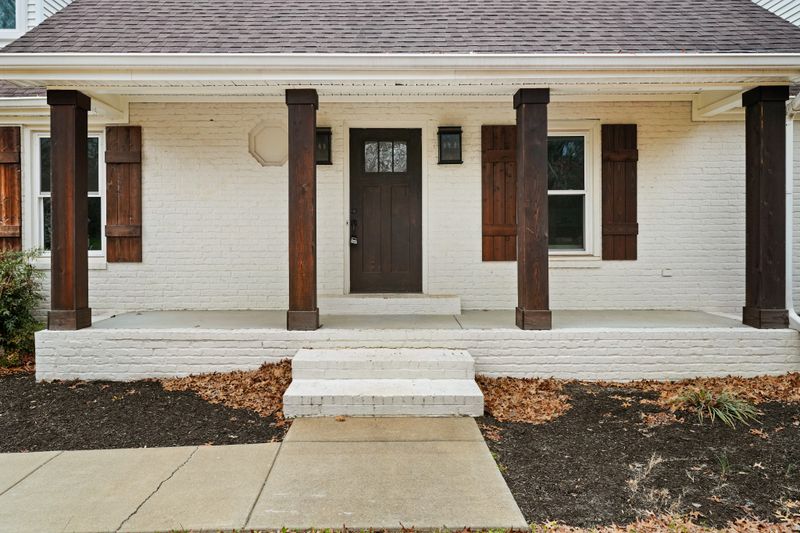 2119 Fox Hill Dr, Murfreesboro, TN 37130