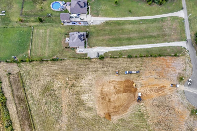 5607 E Overall Creek Rd, Rockvale, TN 37153