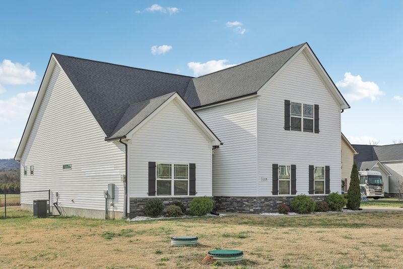 1119 Ruark Ln, Murfreesboro, TN 37128