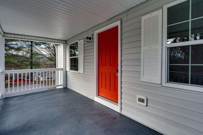1254 Ridgeland Rd, Rossville, GA 30741