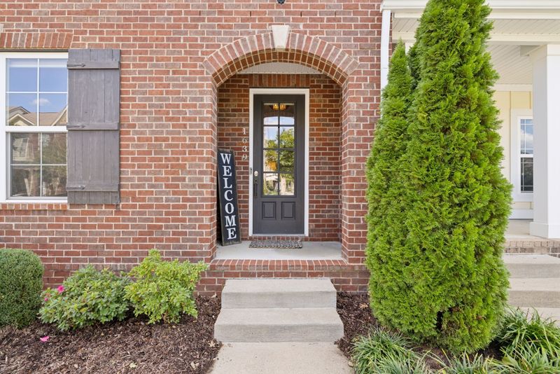 1639 Shadow Green Dr, Franklin, TN 37064
