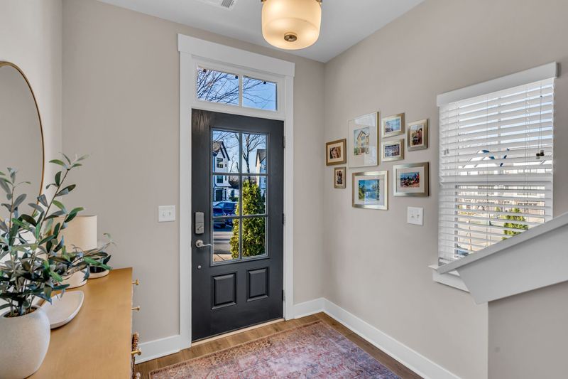 218 Stonecrest Cir, Nashville, TN 37209