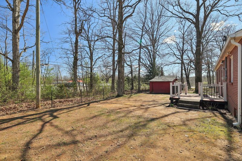 110 Cage Cir, Dickson, TN 37055