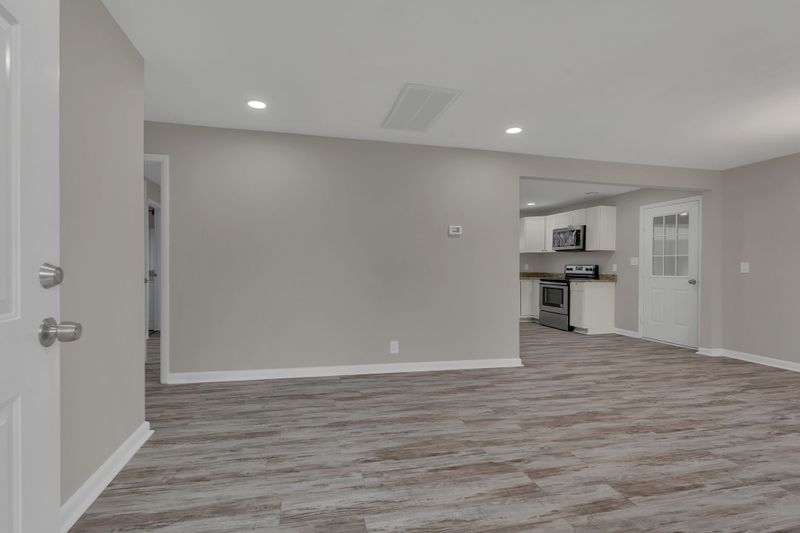 1502 Diana St, Murfreesboro, TN 37130