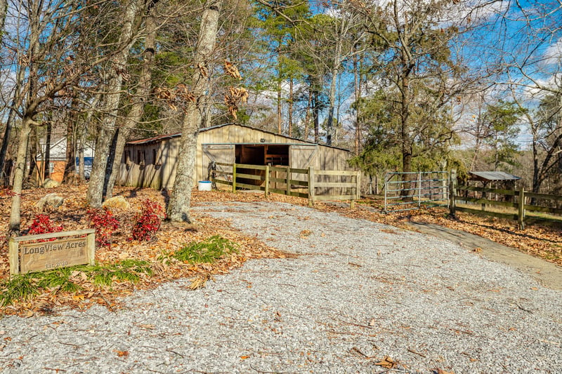 6744 N Marble Top Rd, Chickamauga, GA 30707
