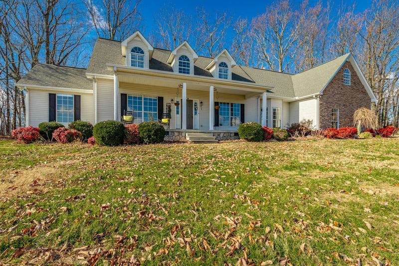 6744 N Marble Top Rd, Chickamauga, GA 30707