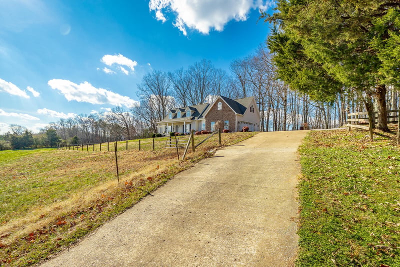 6744 N Marble Top Rd, Chickamauga, GA 30707