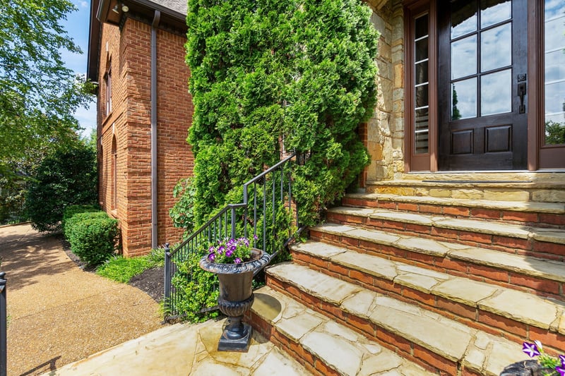 304 Hamlets End Way, Franklin, TN 37067
