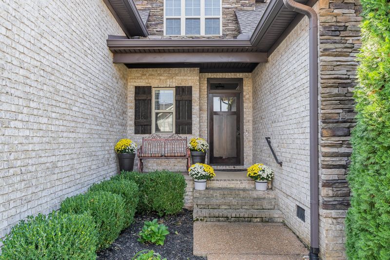 2981 Stewart Campbell Pt, Spring Hill, TN 37174