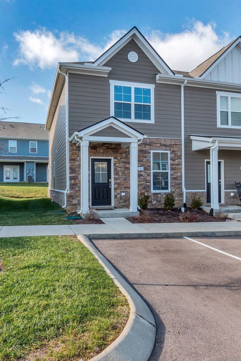 1206 Mason Dl, Columbia, TN 38401